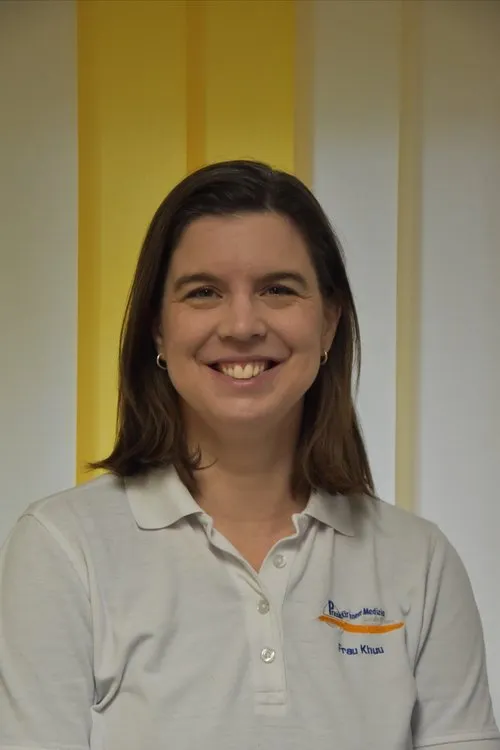 Frau Khuu